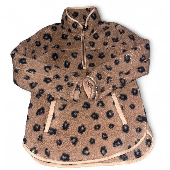 Abercrombie & Fitch Jackets & Blazers - Abercrombie & Fitch Tan and Black Fleece